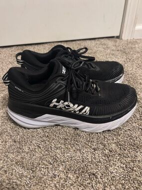 Hoka One One Womens Bondi 7 BWHT Black Running Shoes Sneakers Size 6